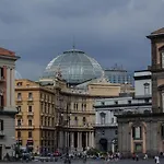 Art Nel Cuore Di Naples