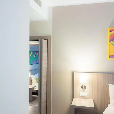 Art Nel Cuore Di Gæstehus 4*
