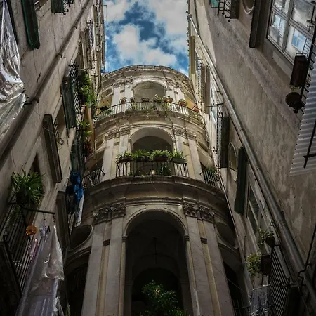 Art Nel Cuore Di 4* Napoli
